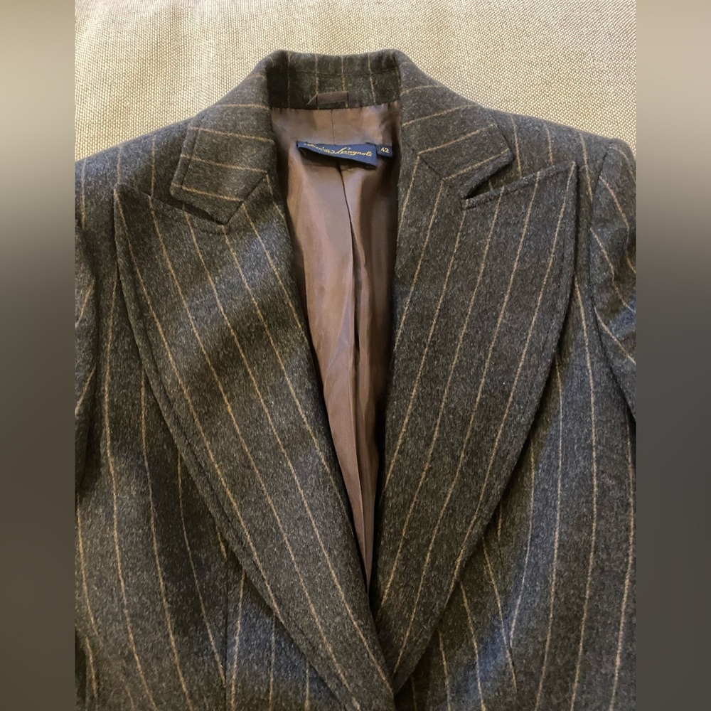 LUISA SPAGNOLI 42/6 CHARCOAL CHALK STRIPE PEAK LAPEL ANGORA BLEND FLANNEL JACKET